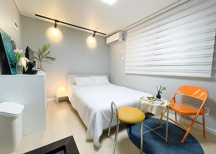 Eco Living Yeonnam 아파트 서울특별시