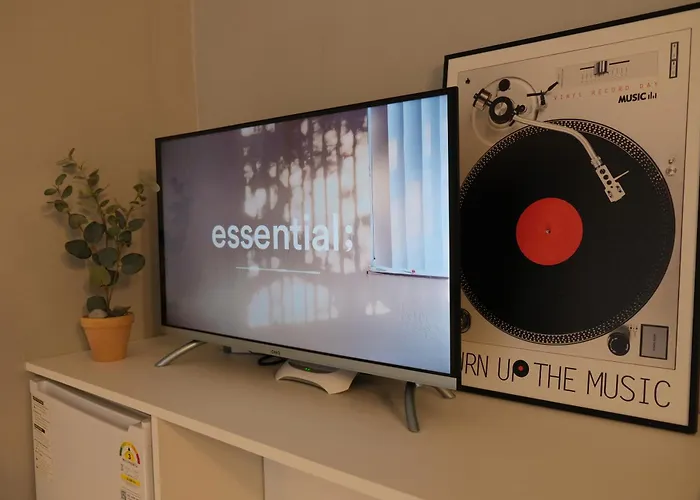 Eco Living Yeonnam 아파트 서울특별시