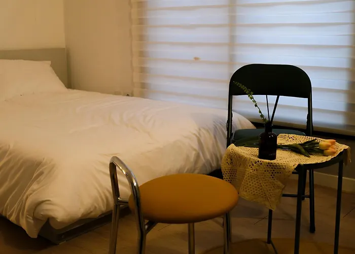 Eco Living Yeonnam 서울특별시