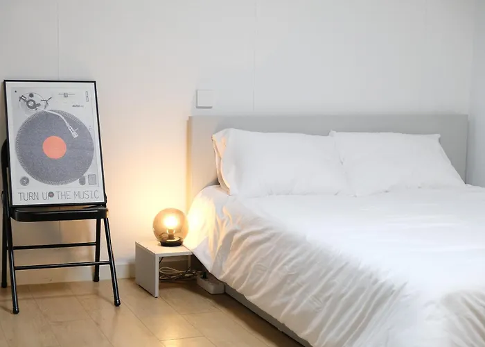 Eco Living Yeonnam * 서울특별시