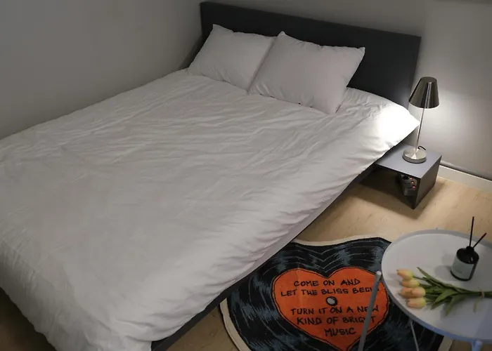 Eco Living Yeonnam 아파트 서울특별시