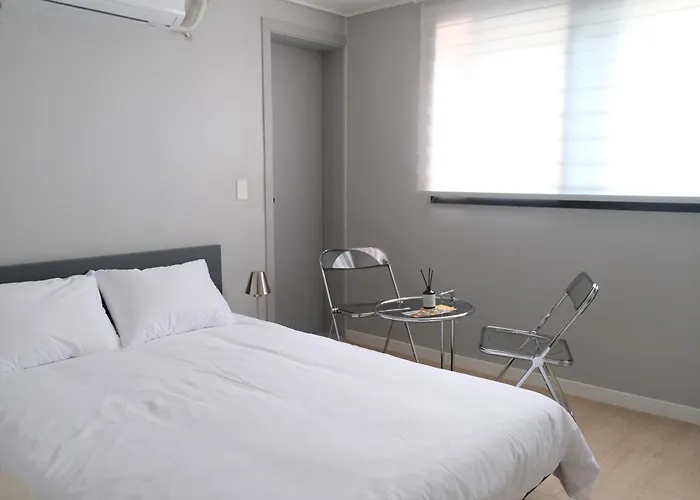Eco Living Yeonnam 아파트 *