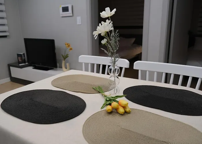 Eco Living Yeonnam 아파트 *