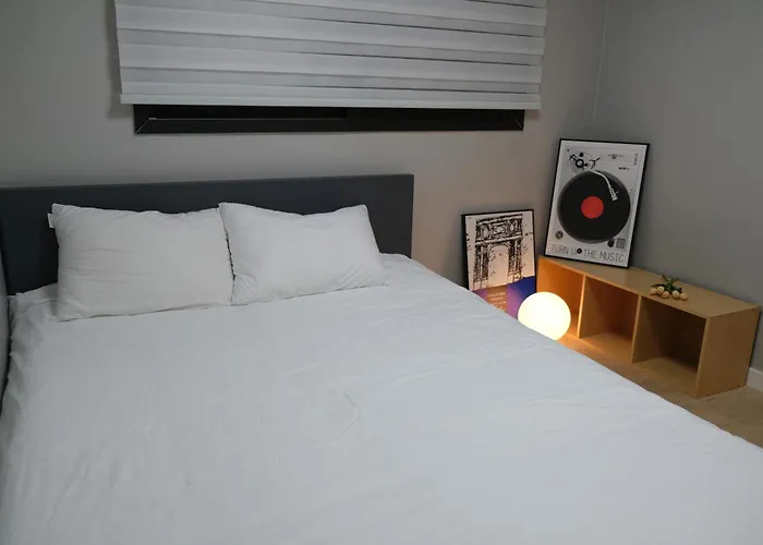 아파트 Eco Living Yeonnam 서울특별시